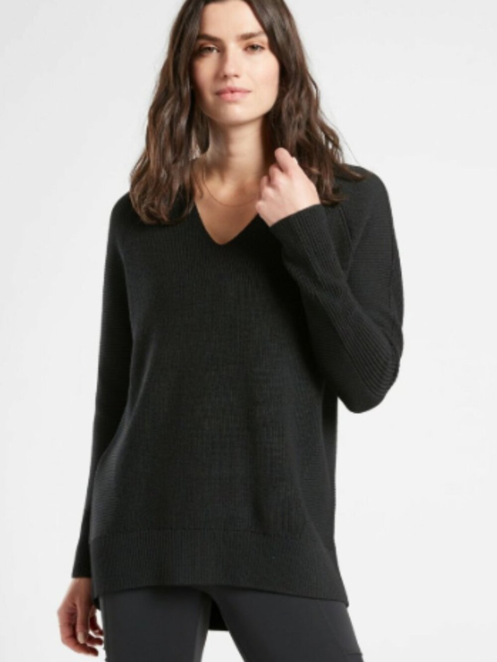 ATHLETA Hanover V-Neck Sweater Black Size small